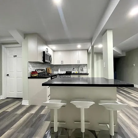 Niagara Falls Bnb 15 Mins Away From Falls Thorold Exterior photo